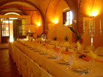 Another view of a wedding dinner's table at Villa Catignano